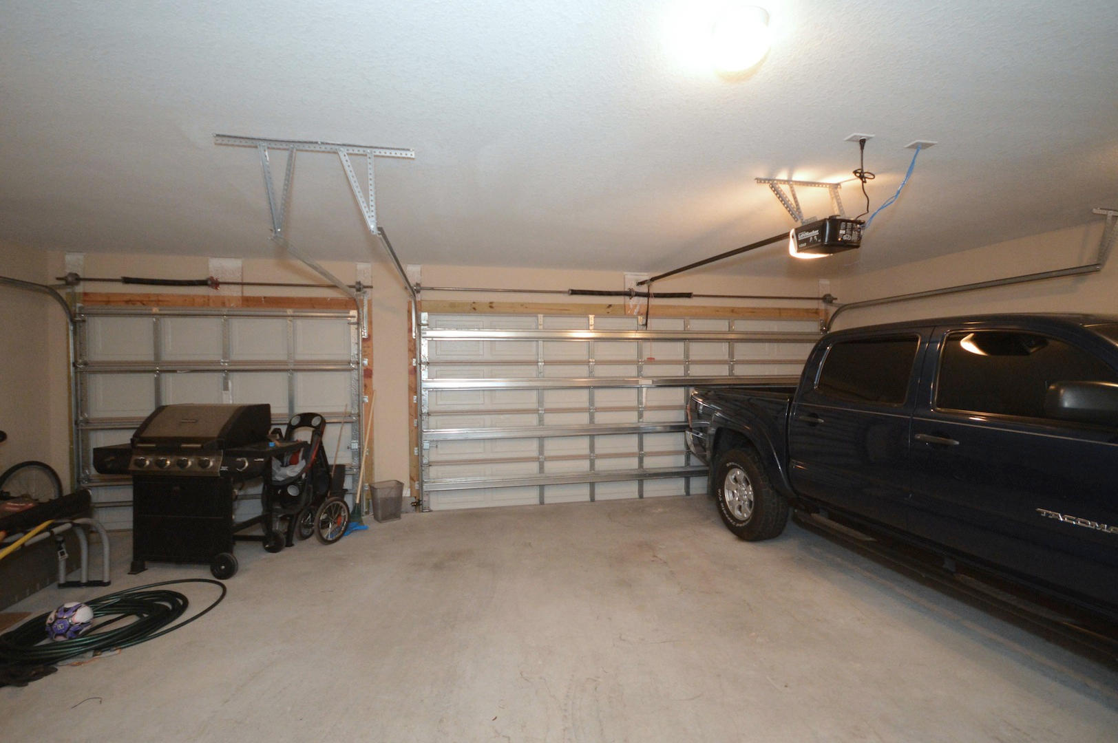 THE MEADOWS - Residential