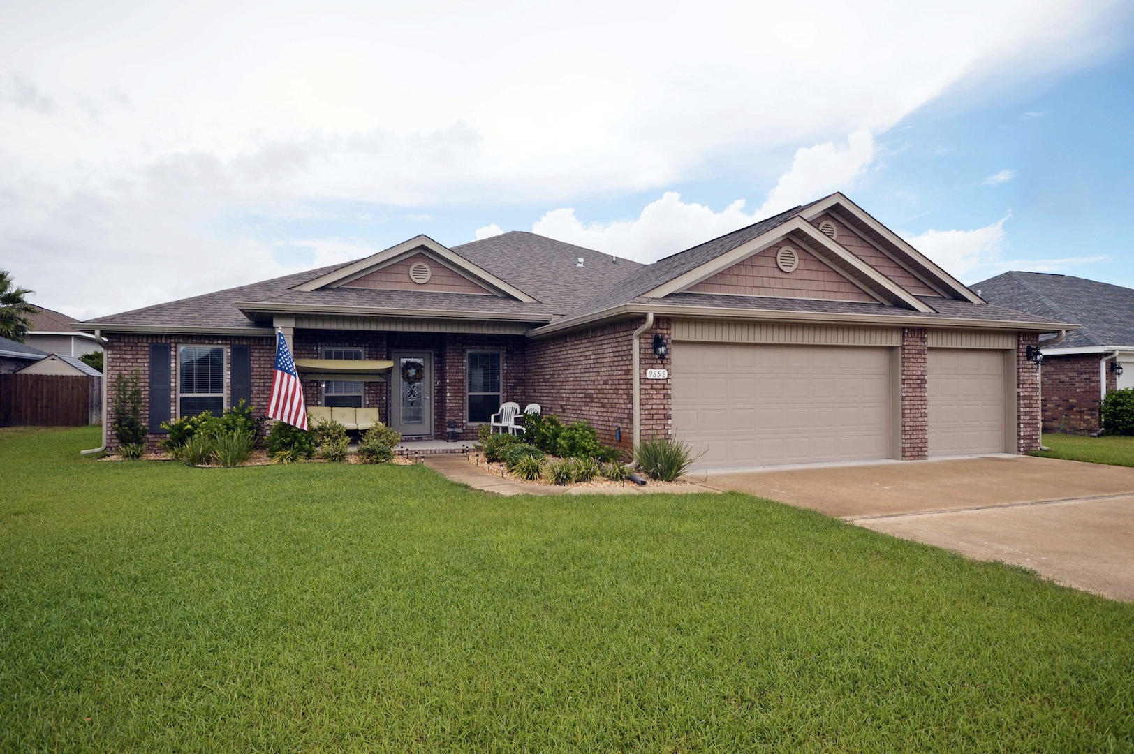 THE MEADOWS - Residential