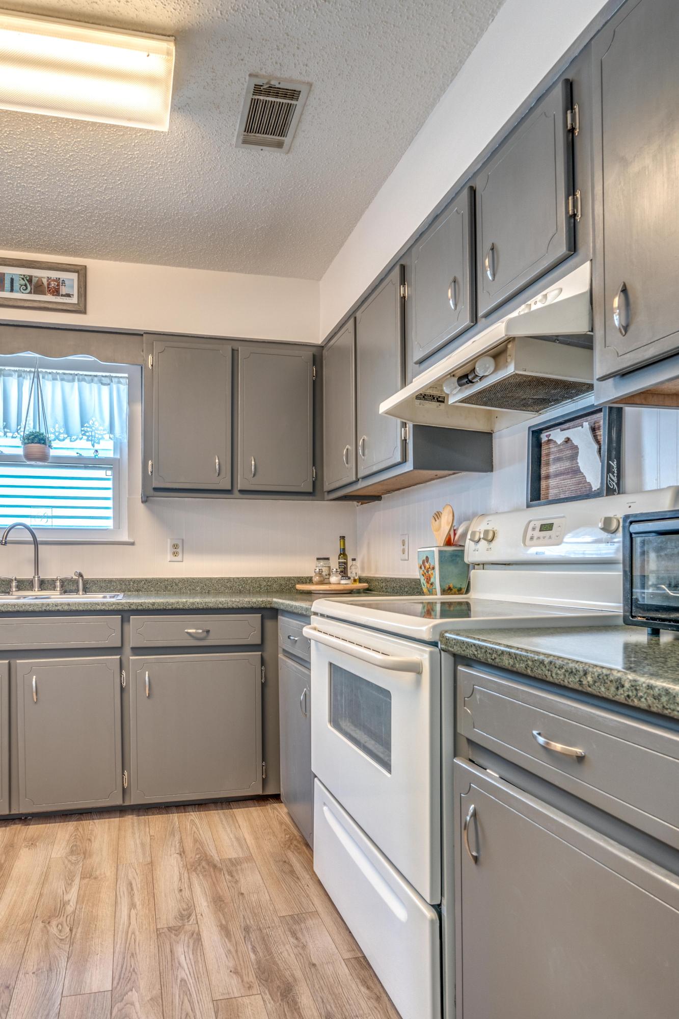 BLUE PINE VILLAGE AMENDED - Residential