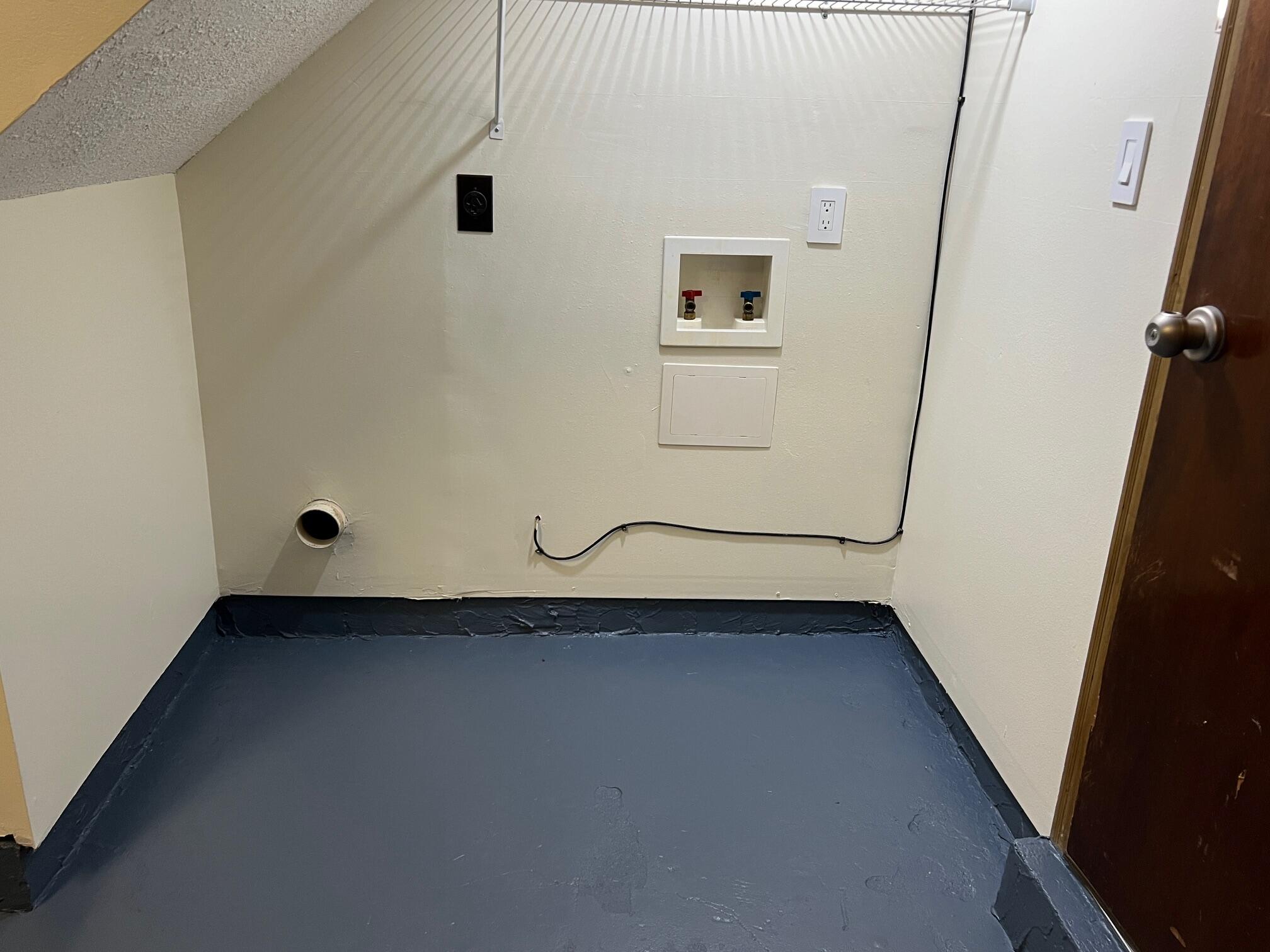 WHITNEY PINES - Residential