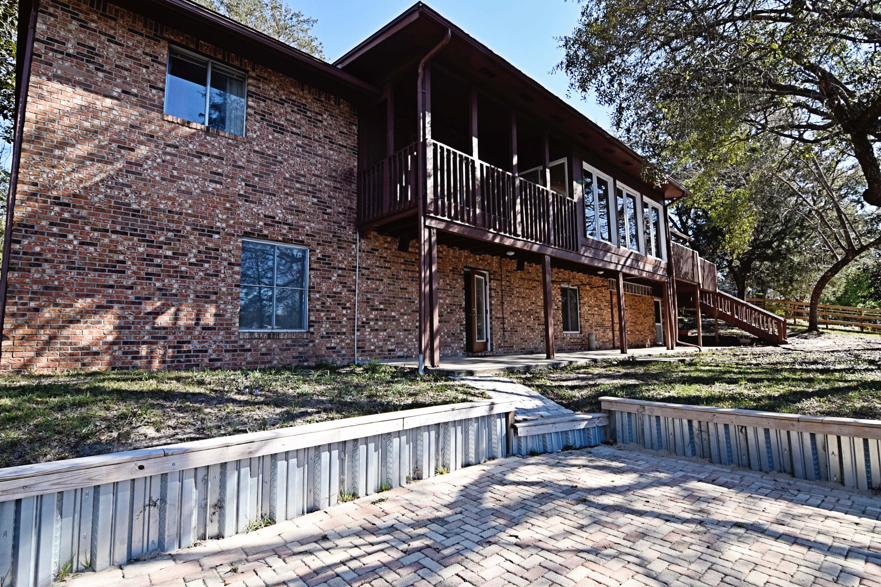 LAKE SHARON ESTATES - Residential