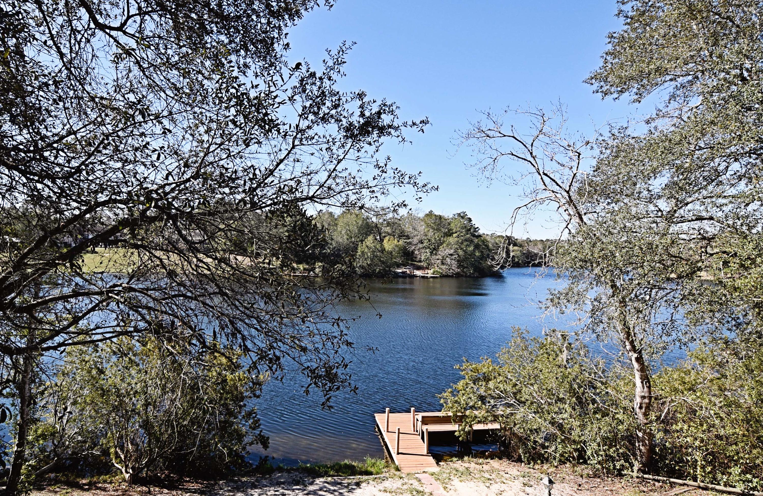 LAKE SHARON ESTATES - Residential