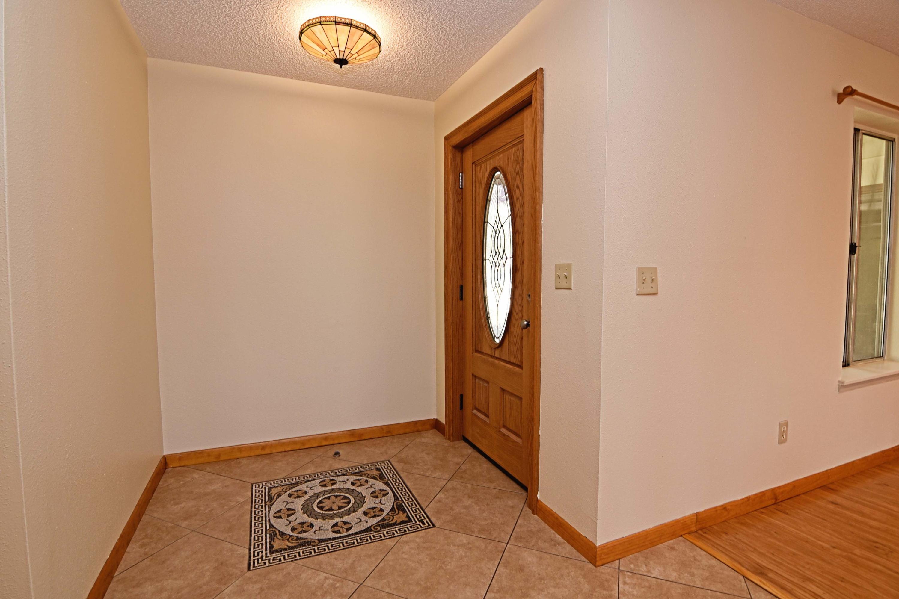 LAKE SHARON ESTATES - Residential