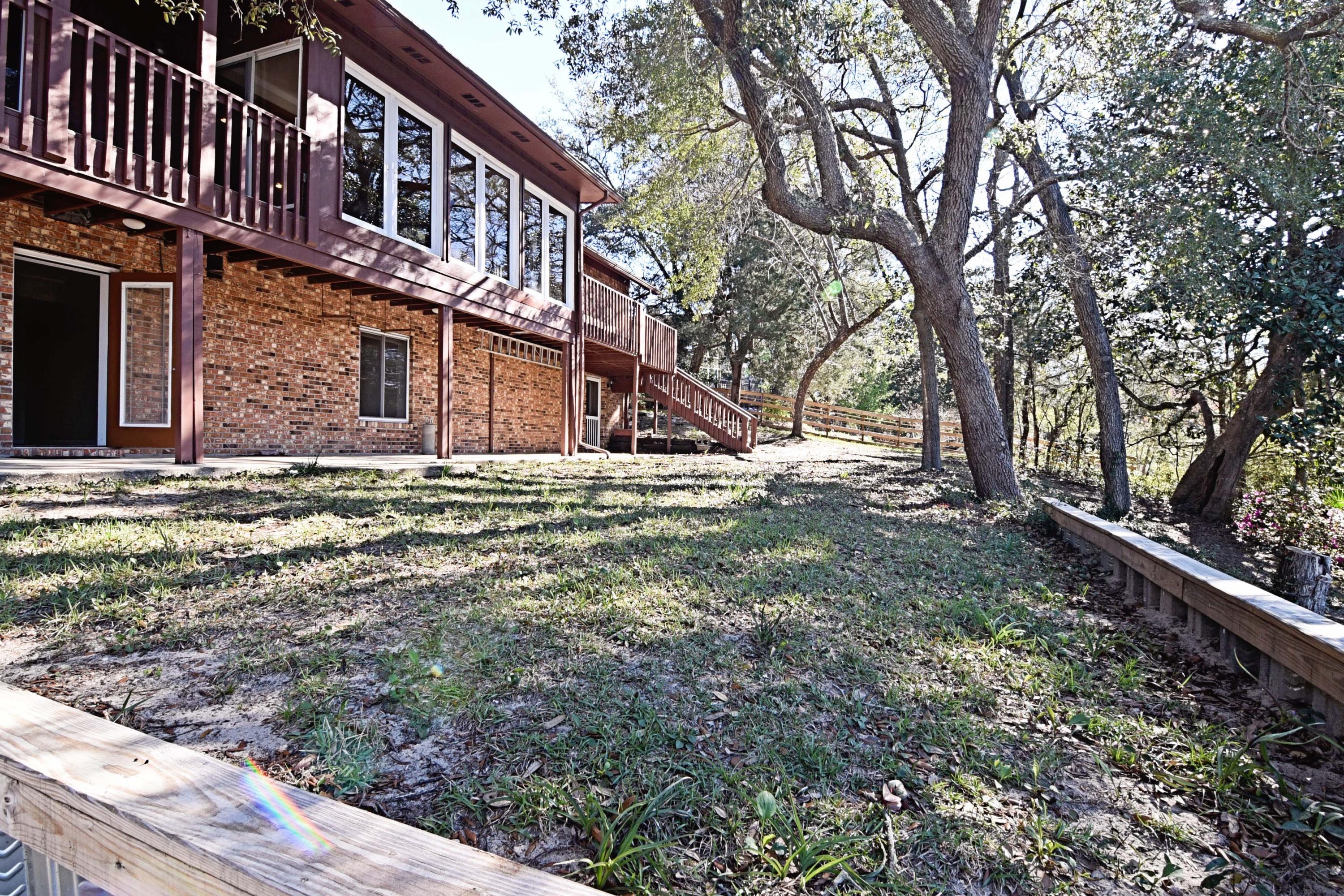 LAKE SHARON ESTATES - Residential