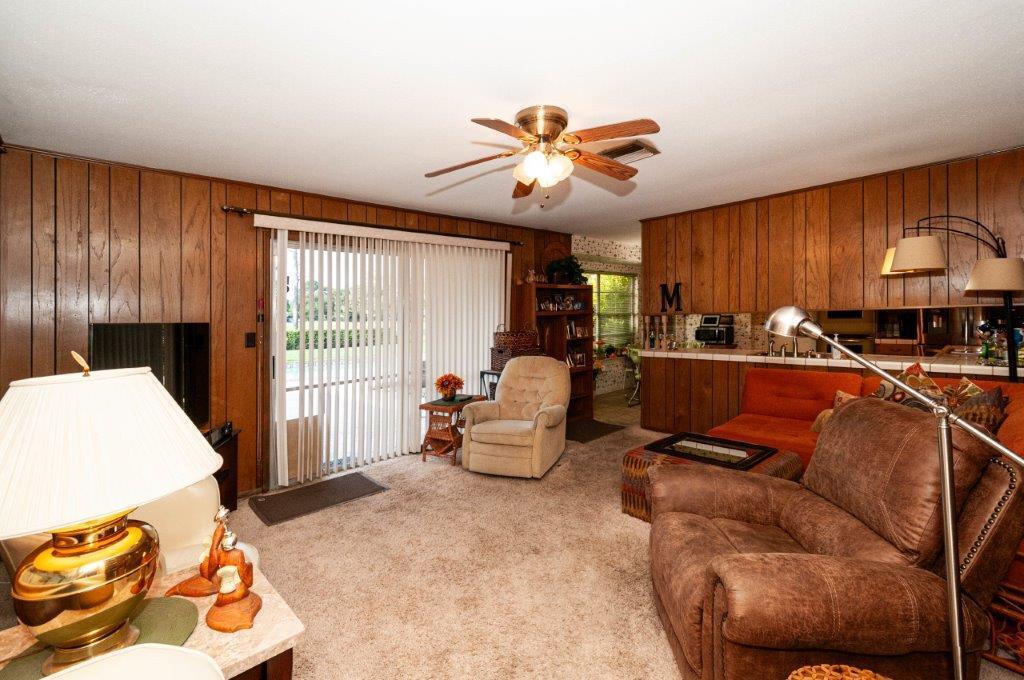LAKE LORRAINE ESTATES - Residential
