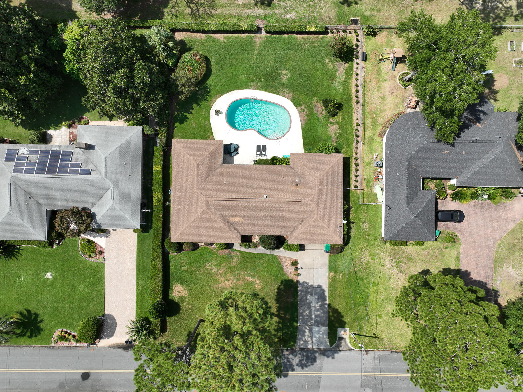 LAKE LORRAINE ESTATES - Residential