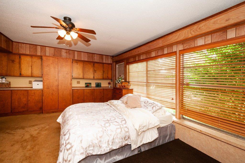 LAKE LORRAINE ESTATES - Residential