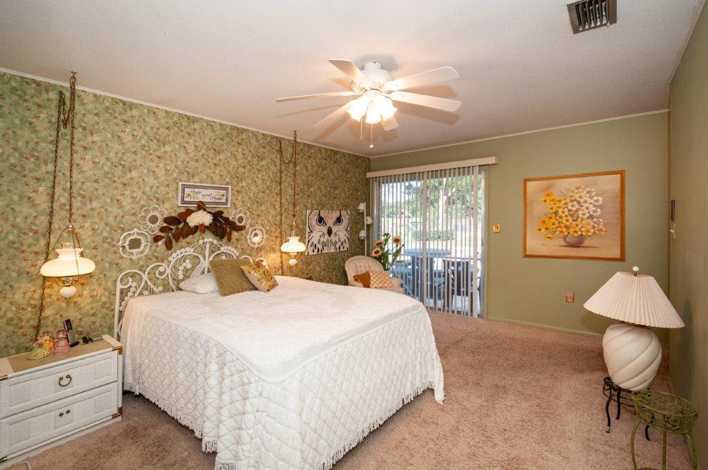 LAKE LORRAINE ESTATES - Residential