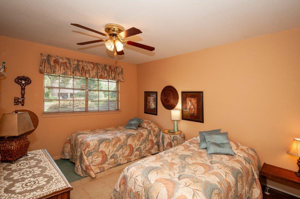 LAKE LORRAINE ESTATES - Residential