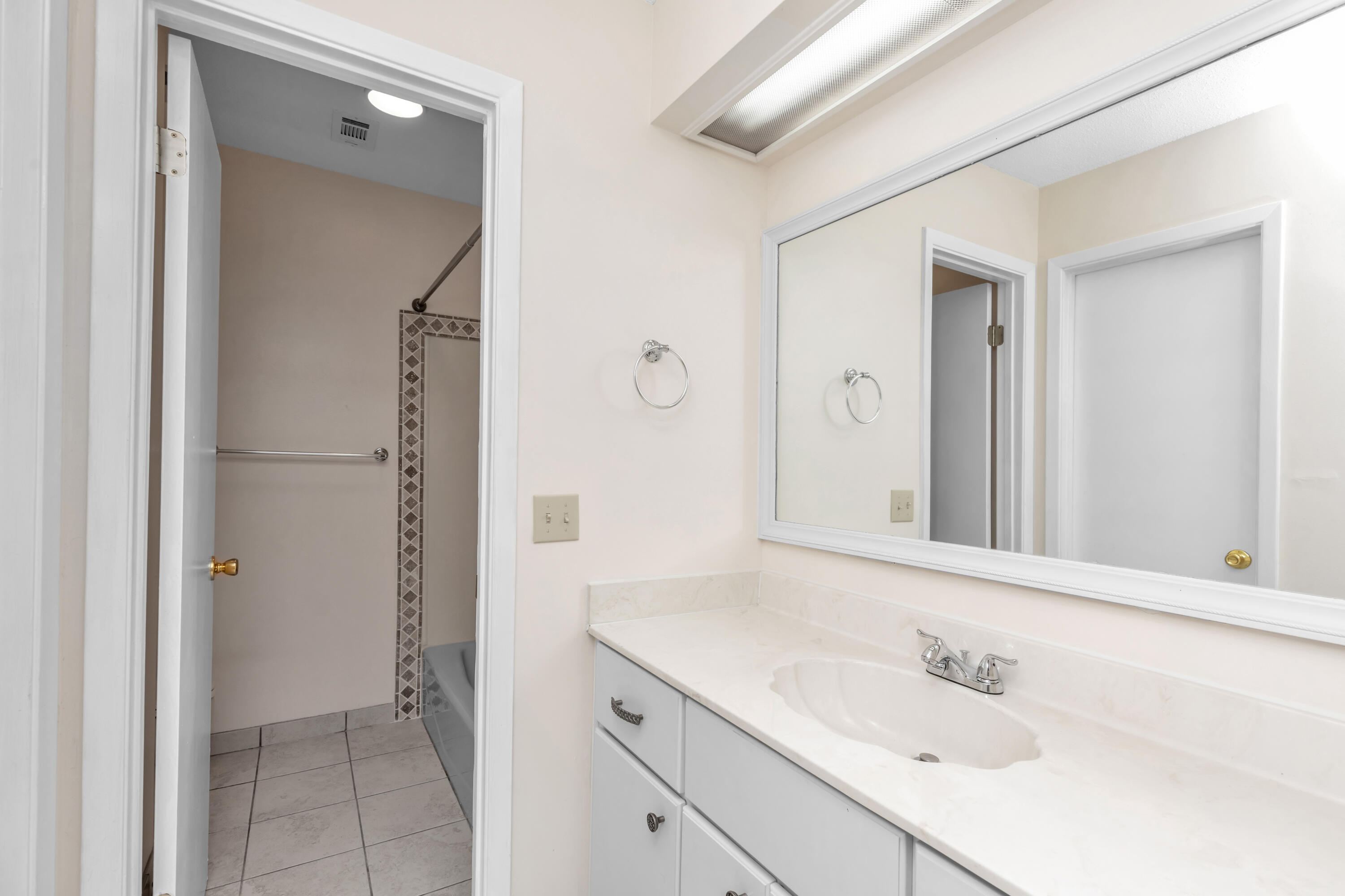 Geen harbor - Residential Lease