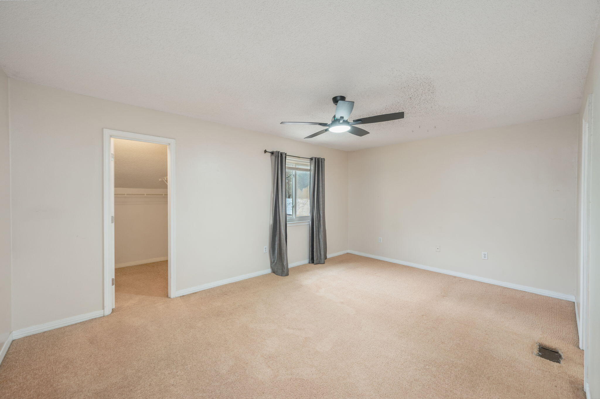 DOYCE DRIVE T/H - Residential