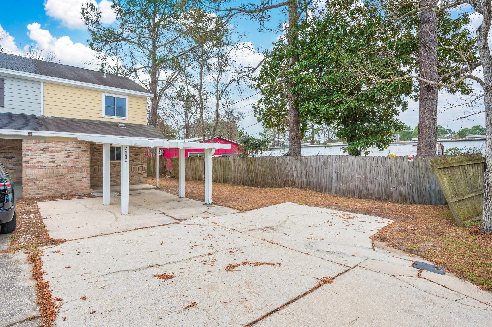 DOYCE DRIVE T/H - Residential