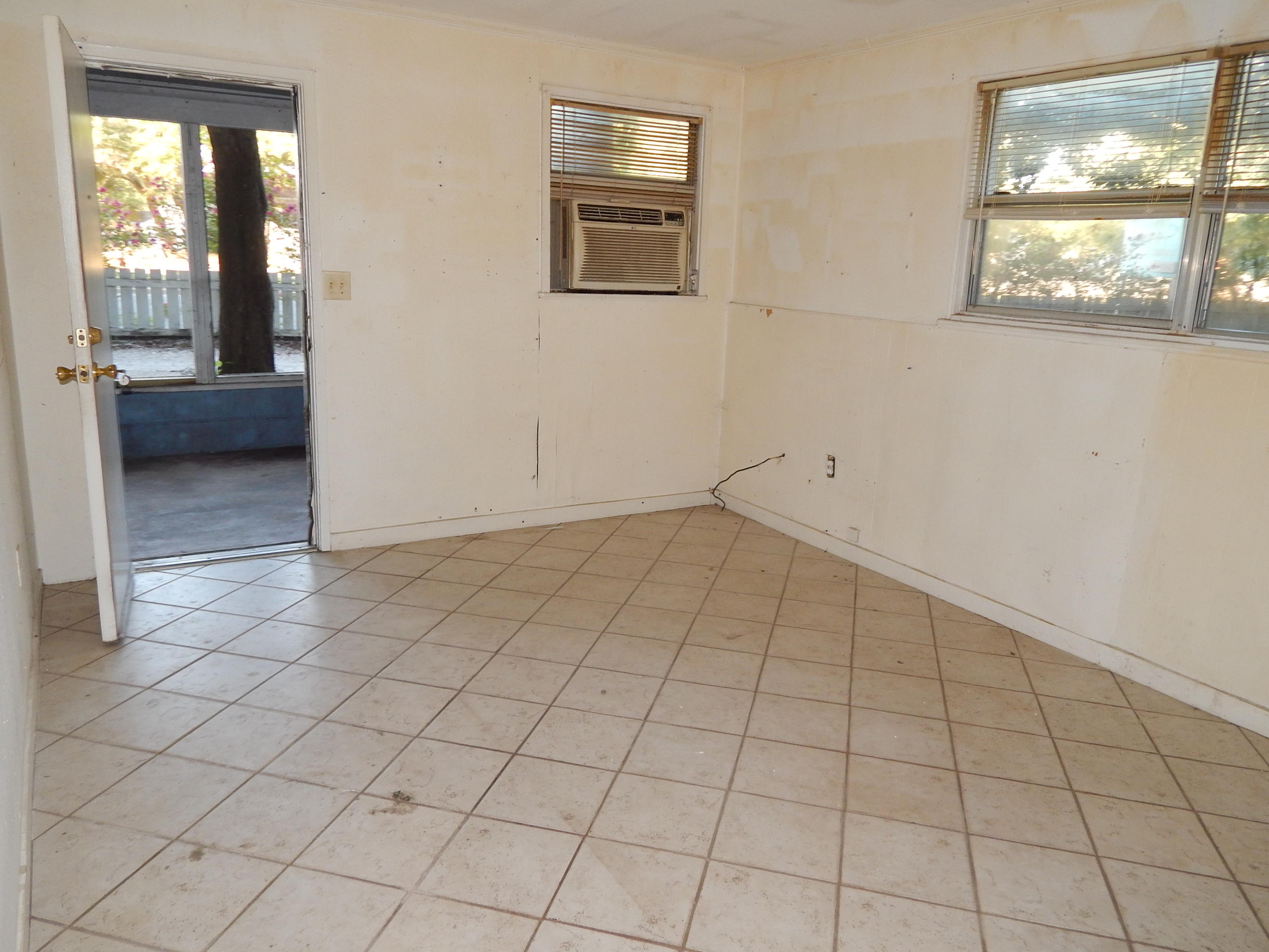 SEABREEZE - Residential