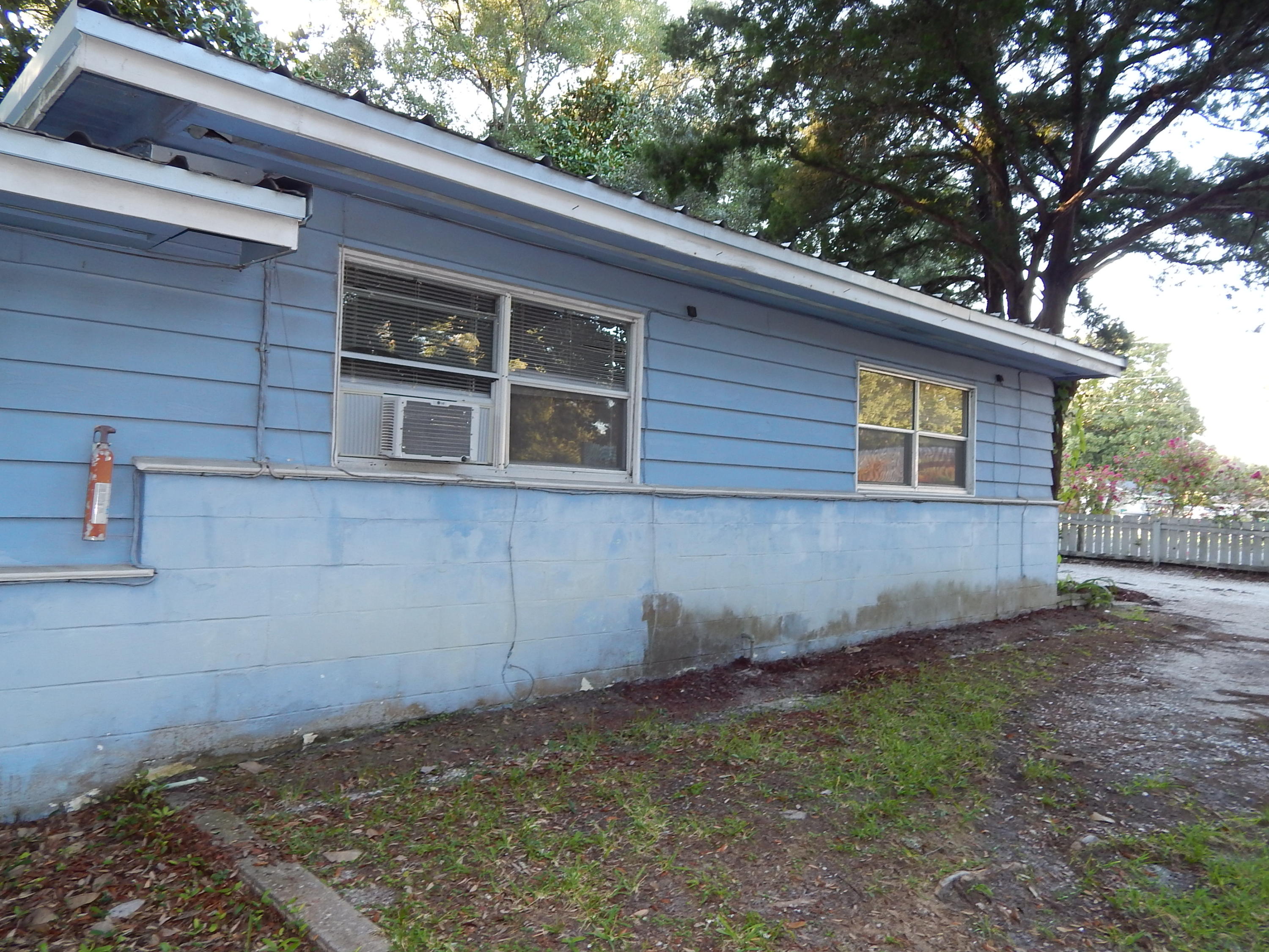 SEABREEZE - Residential