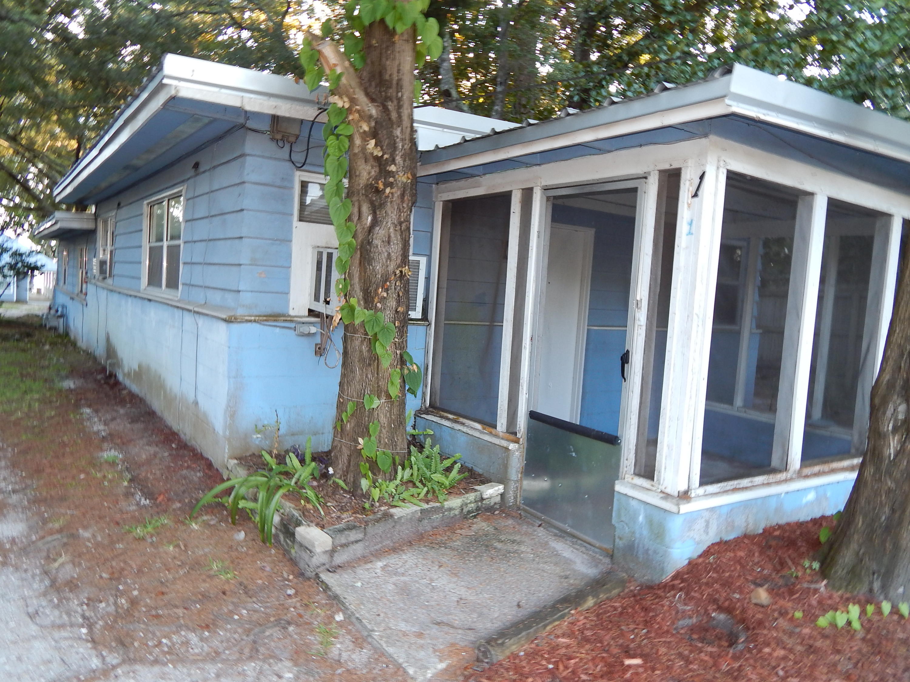 SEABREEZE - Residential