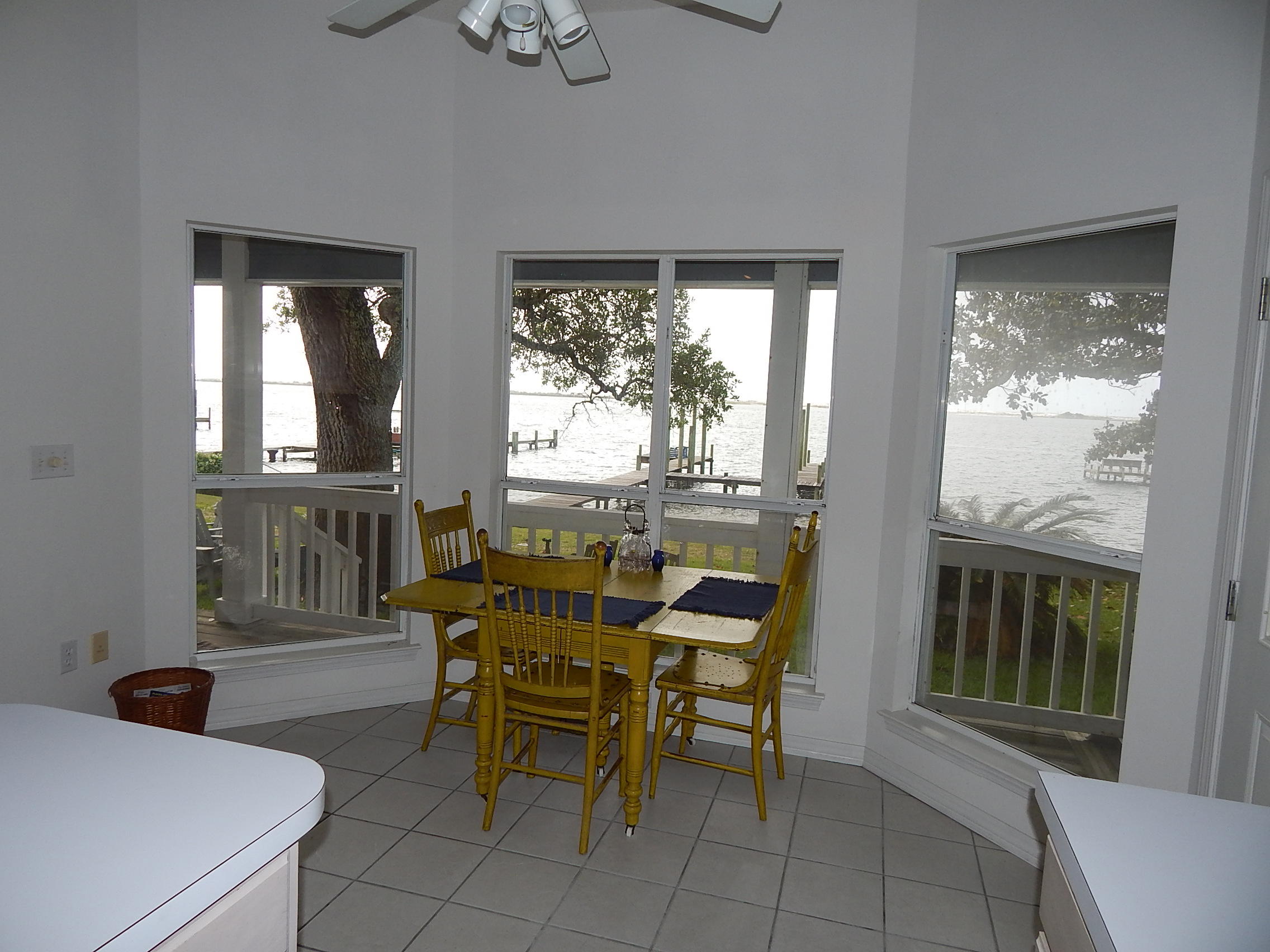 SEABREEZE - Residential