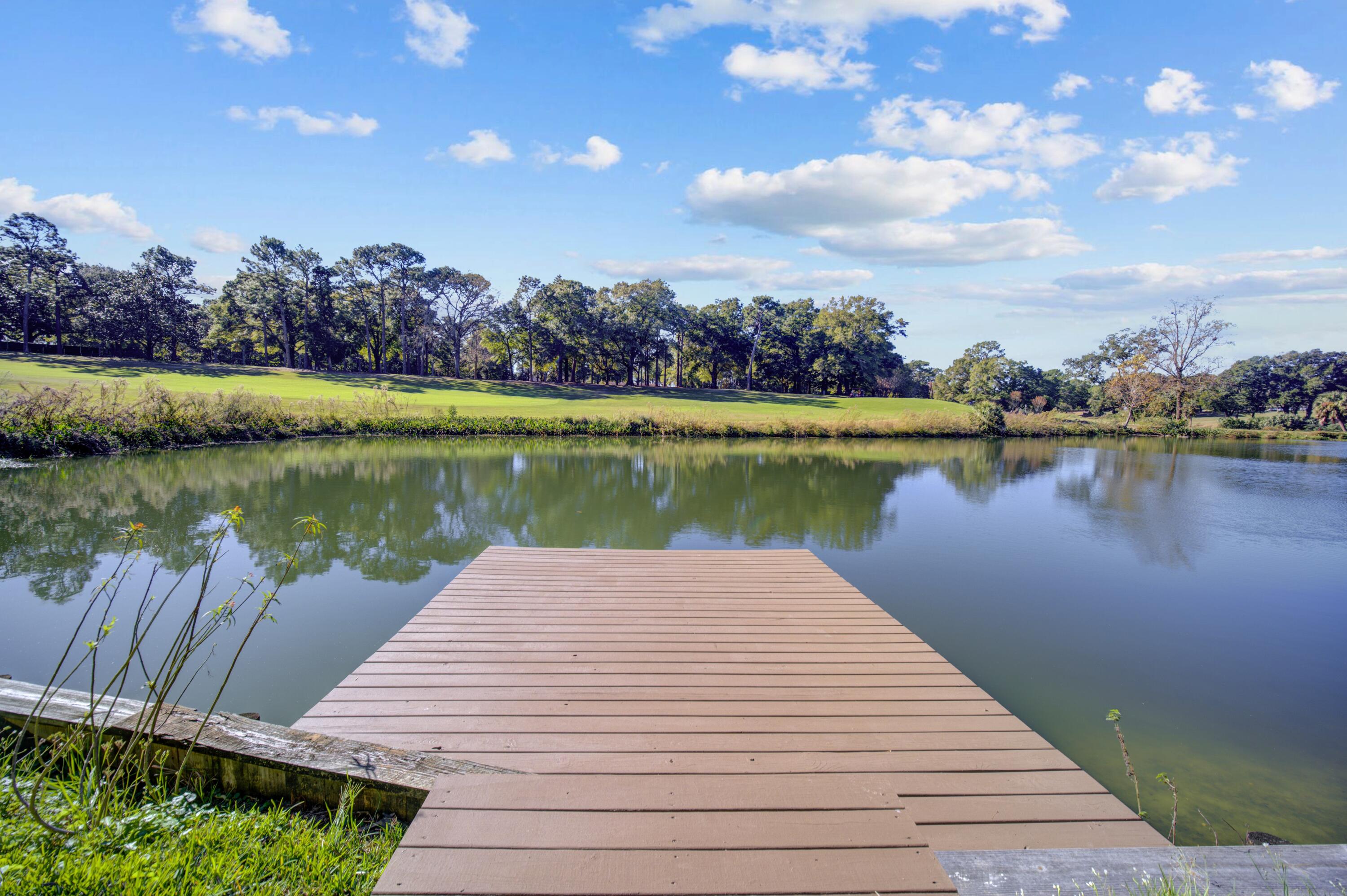 LES CHATEAU AT ROCKY BAYOUGOLF AND COUNTY CLUB - Residential