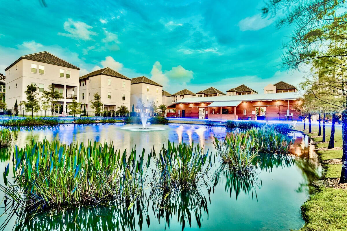 The Retreat at Miramar - Residential