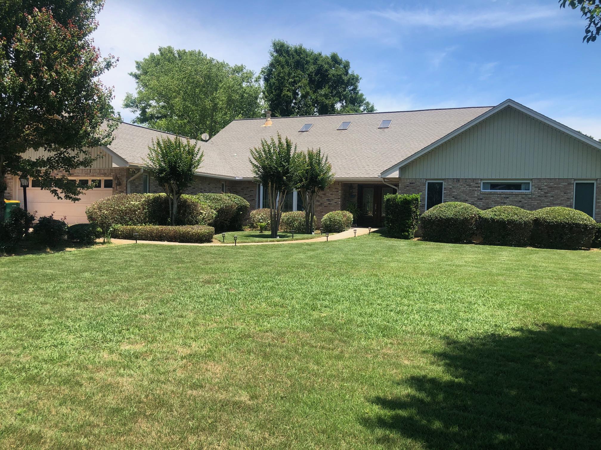 GLENLAKE PH 2 - Residential Lease