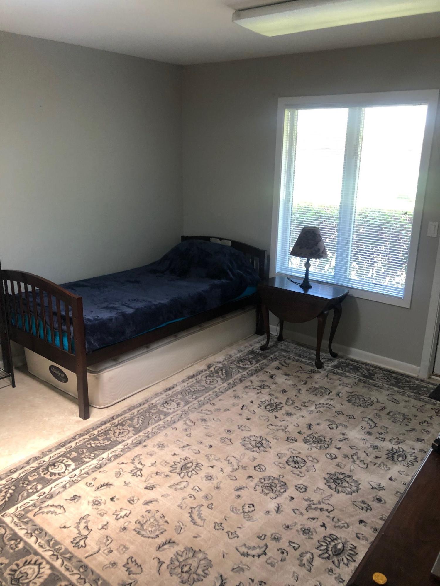 GLENLAKE PH 2 - Residential Lease