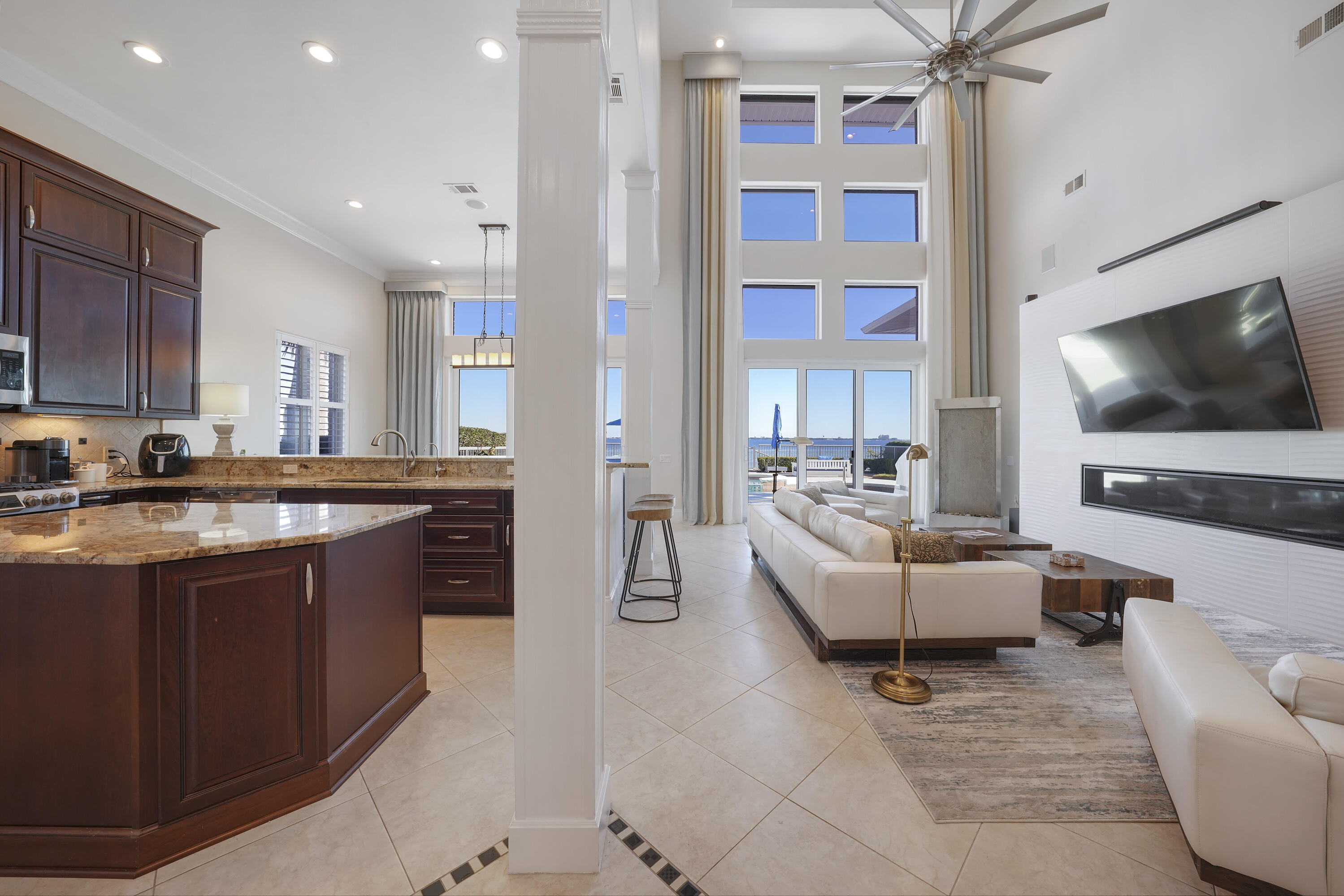 SHALIMAR POINTE S/D - Residential