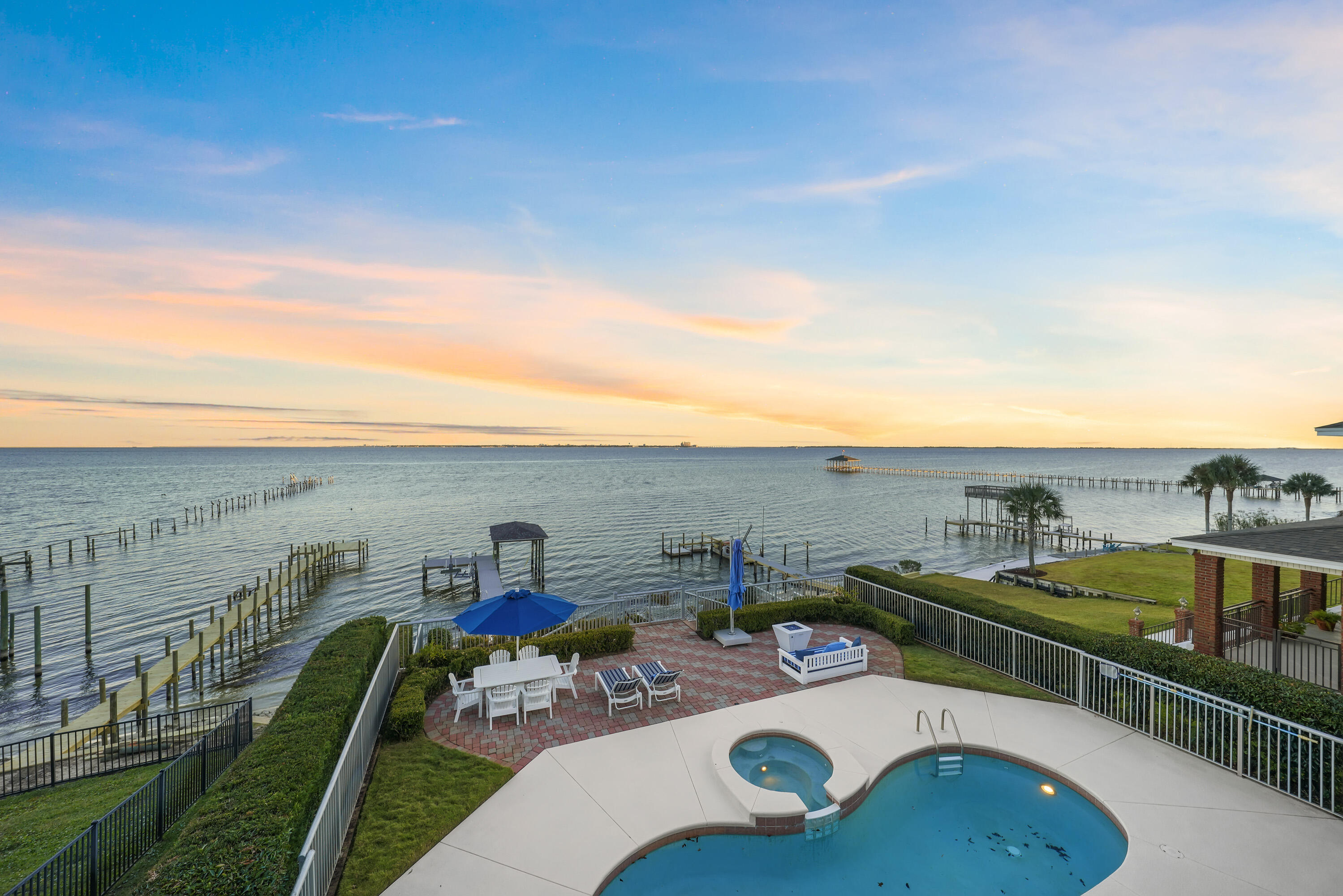 SHALIMAR POINTE S/D - Residential
