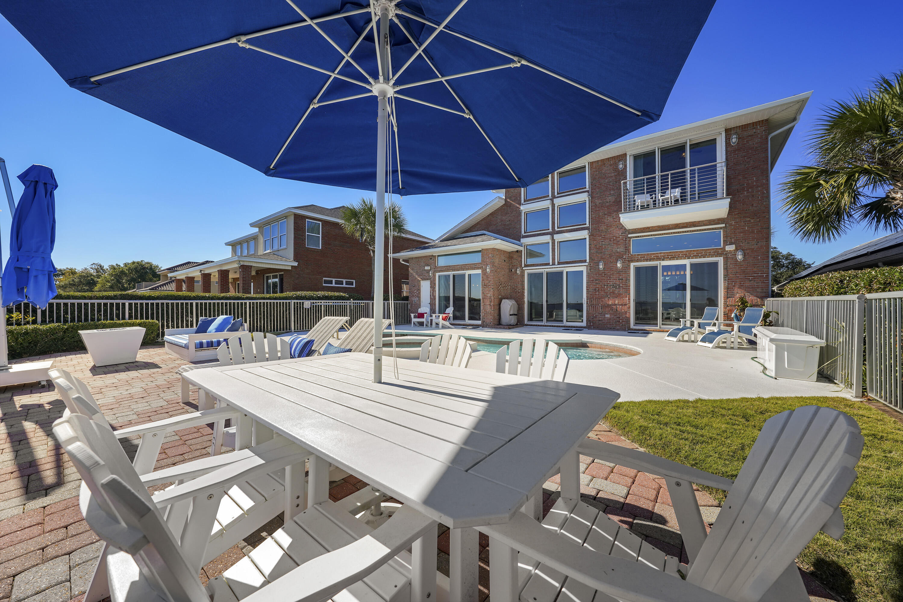 SHALIMAR POINTE S/D - Residential