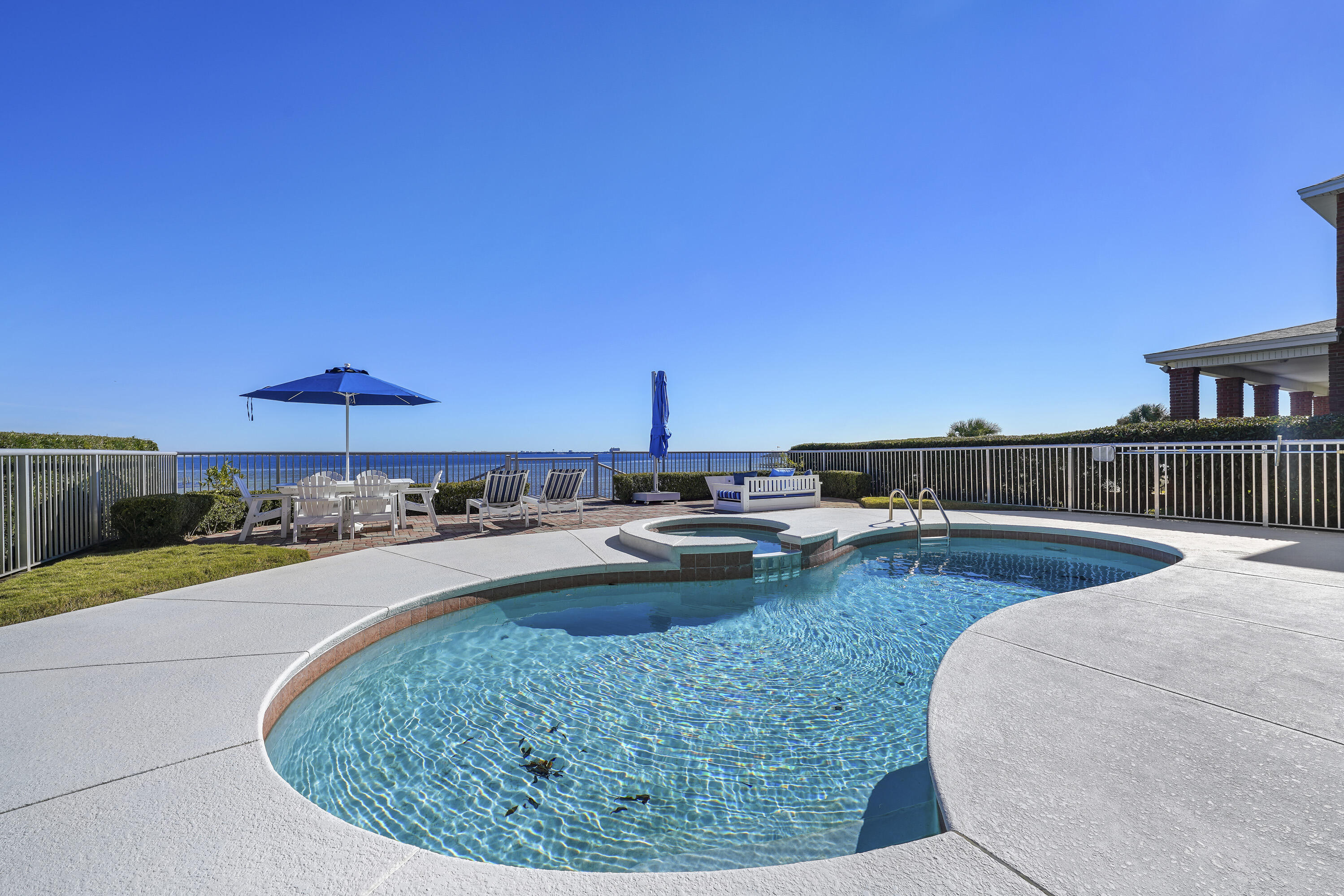 SHALIMAR POINTE S/D - Residential