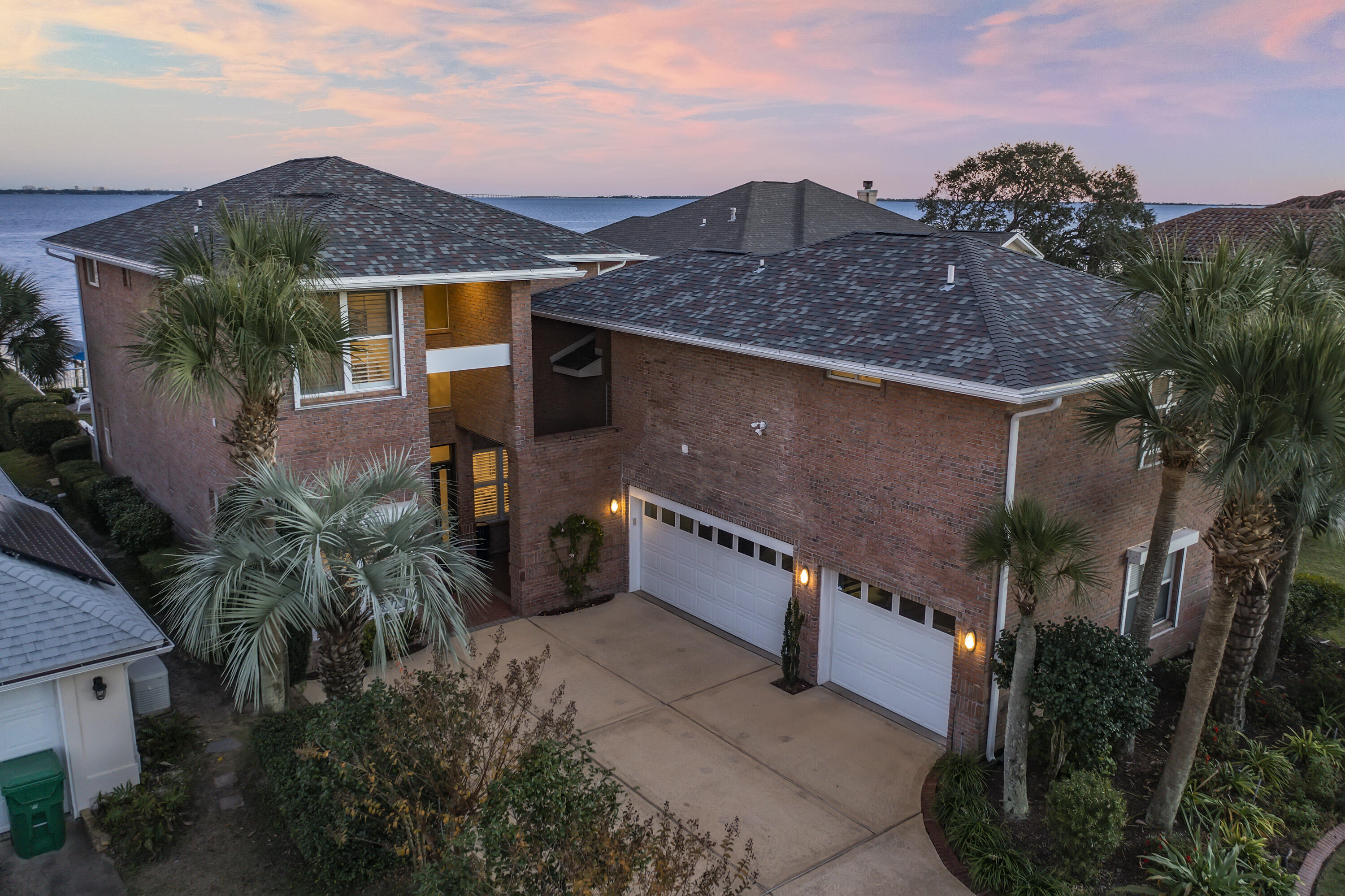 SHALIMAR POINTE S/D - Residential