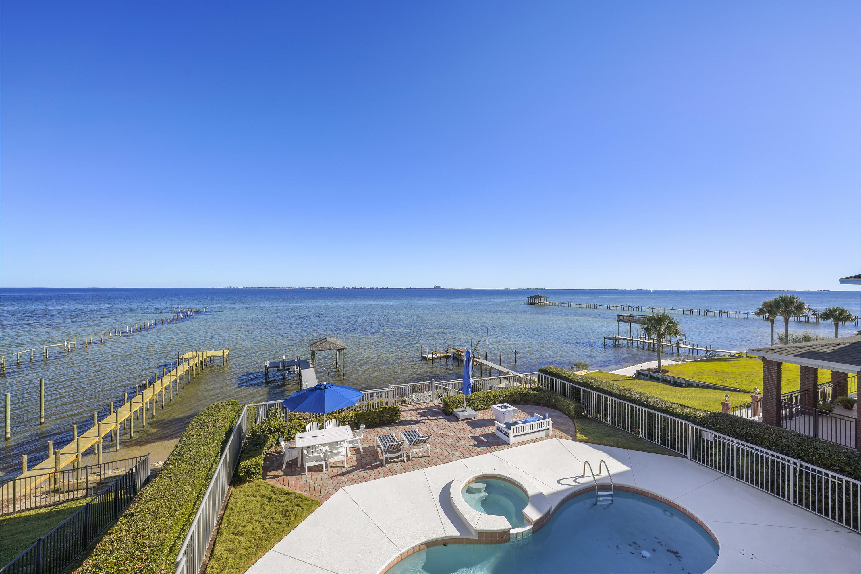 SHALIMAR POINTE S/D - Residential
