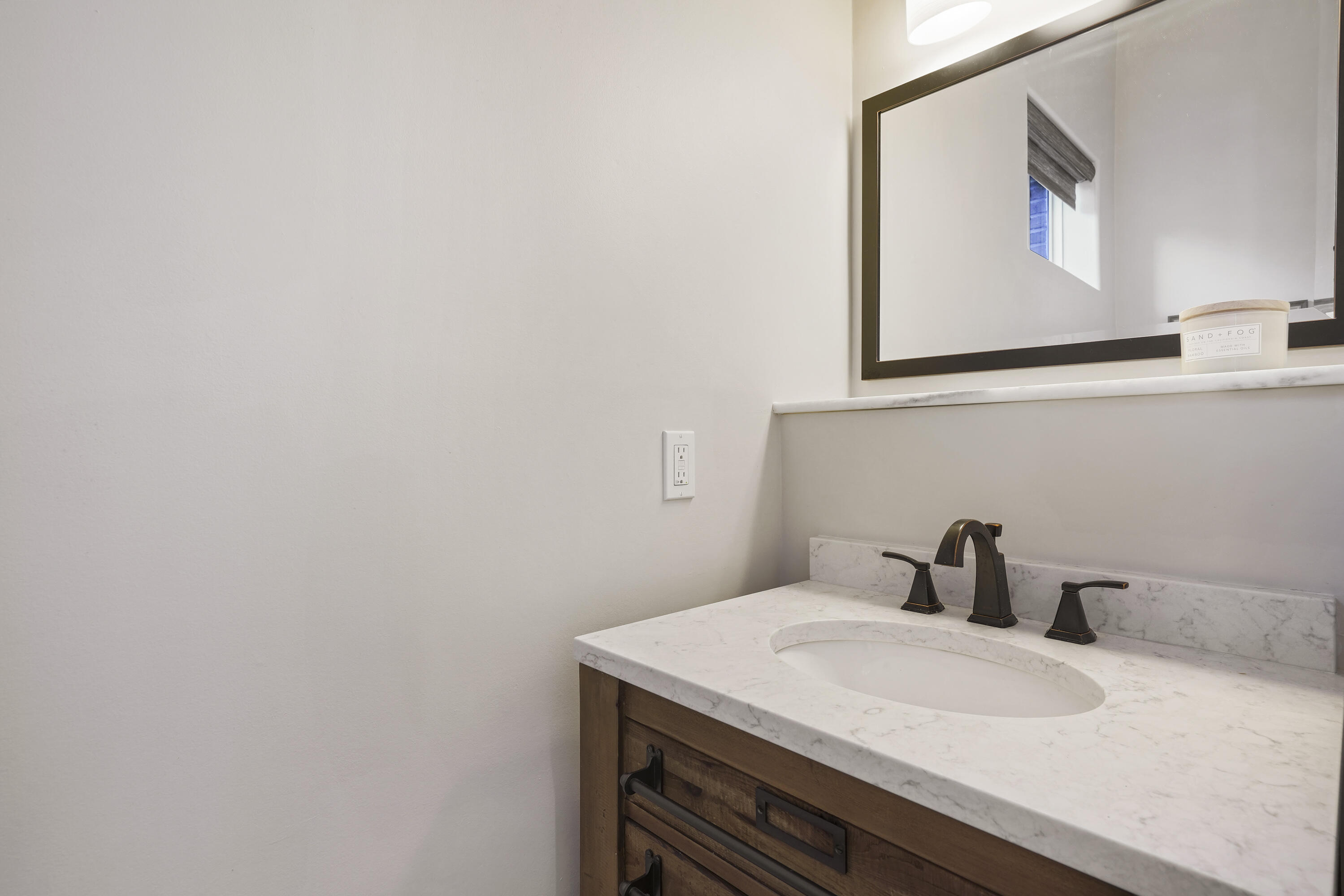 SHALIMAR POINTE S/D - Residential