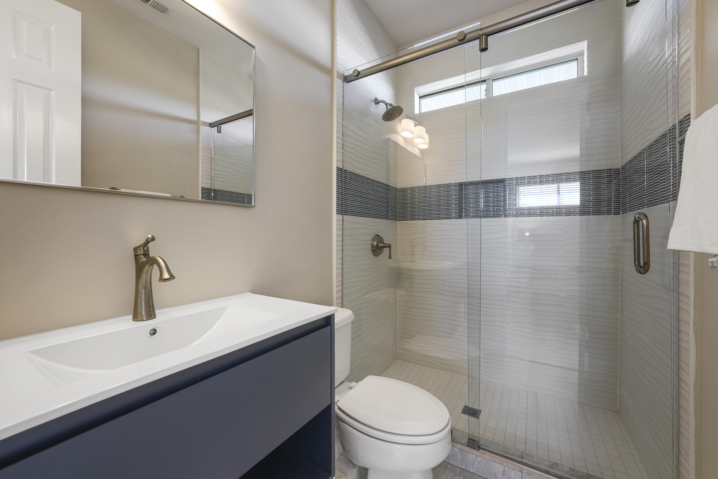 SHALIMAR POINTE S/D - Residential