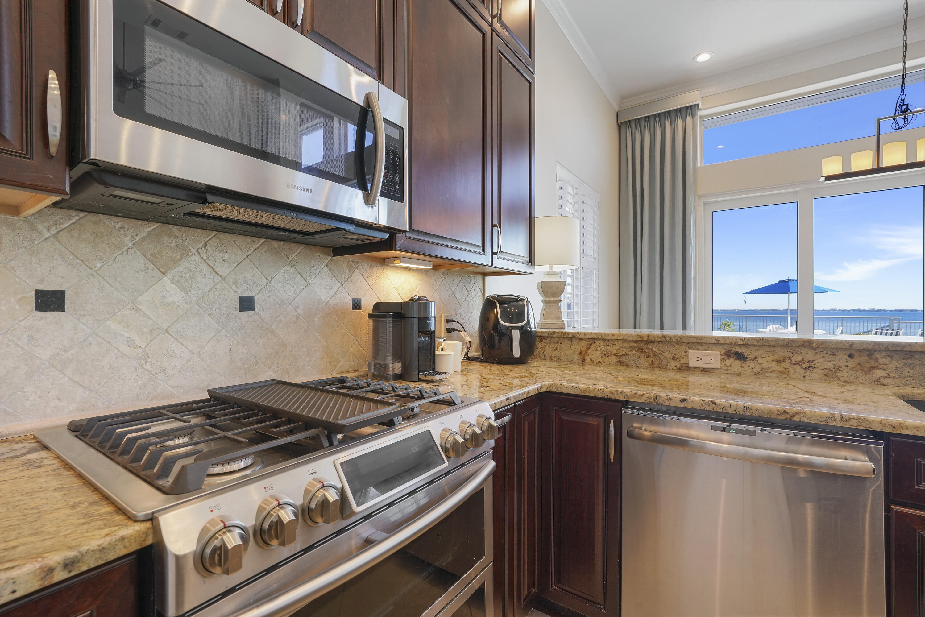 SHALIMAR POINTE S/D - Residential