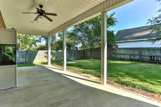 HOLIDAY SHORES EST 4TH ADDN - Residential