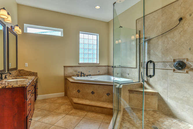 HOLIDAY SHORES EST 4TH ADDN - Residential