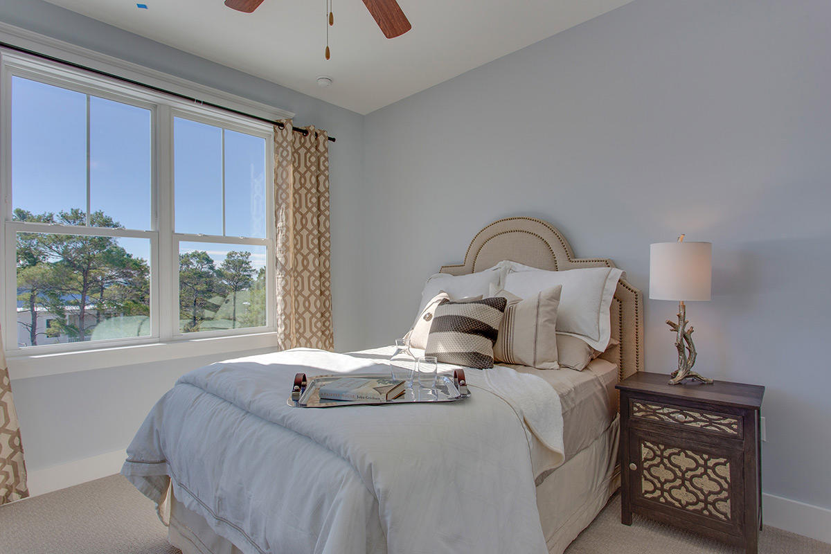 HIGHLAND PARKS - Residential