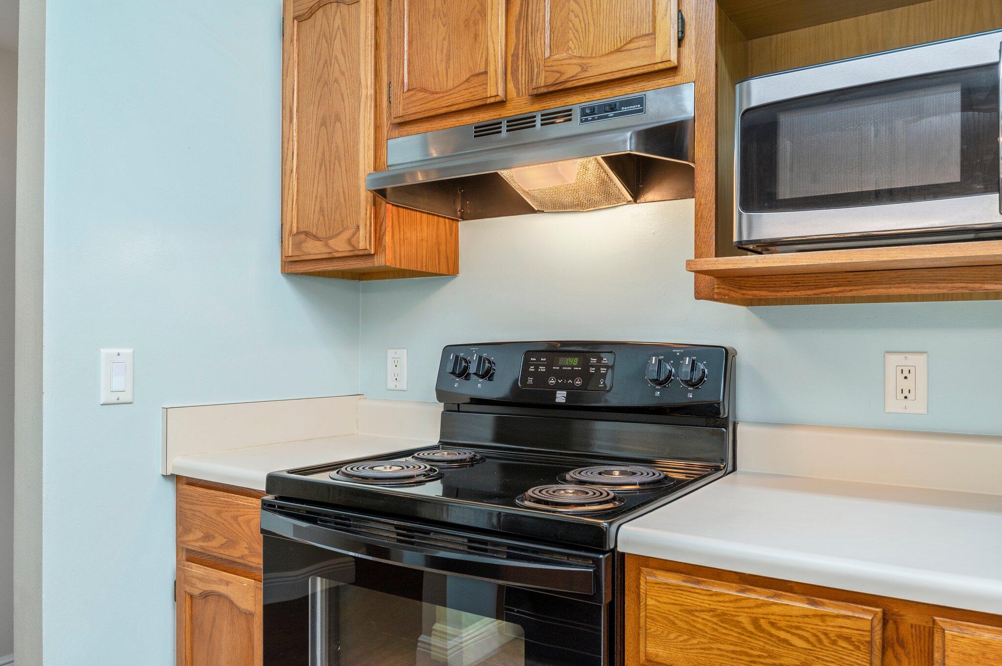 CEDAR RIDGE PH 8 - Residential Lease