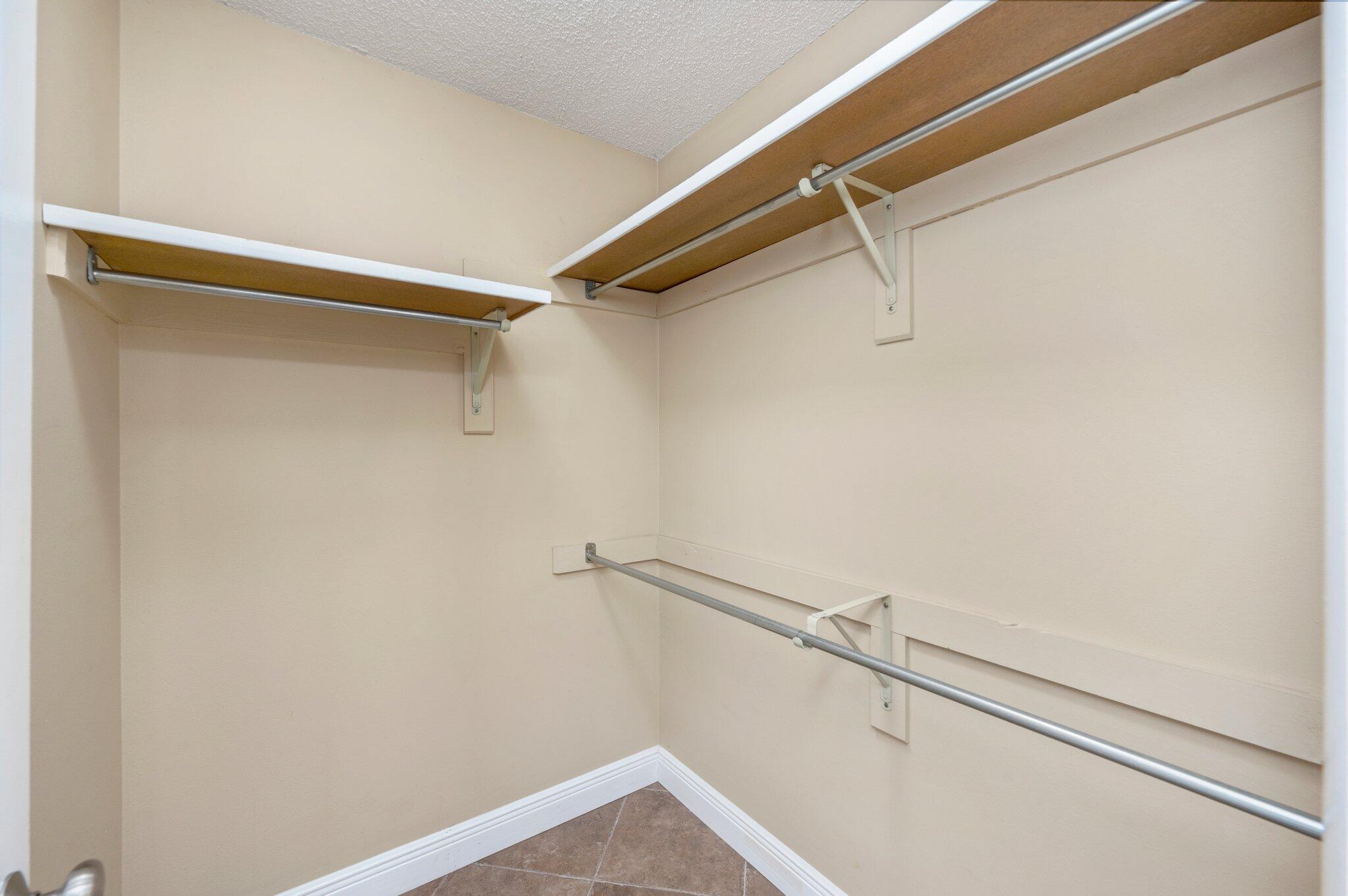 CEDAR RIDGE PH 8 - Residential Lease