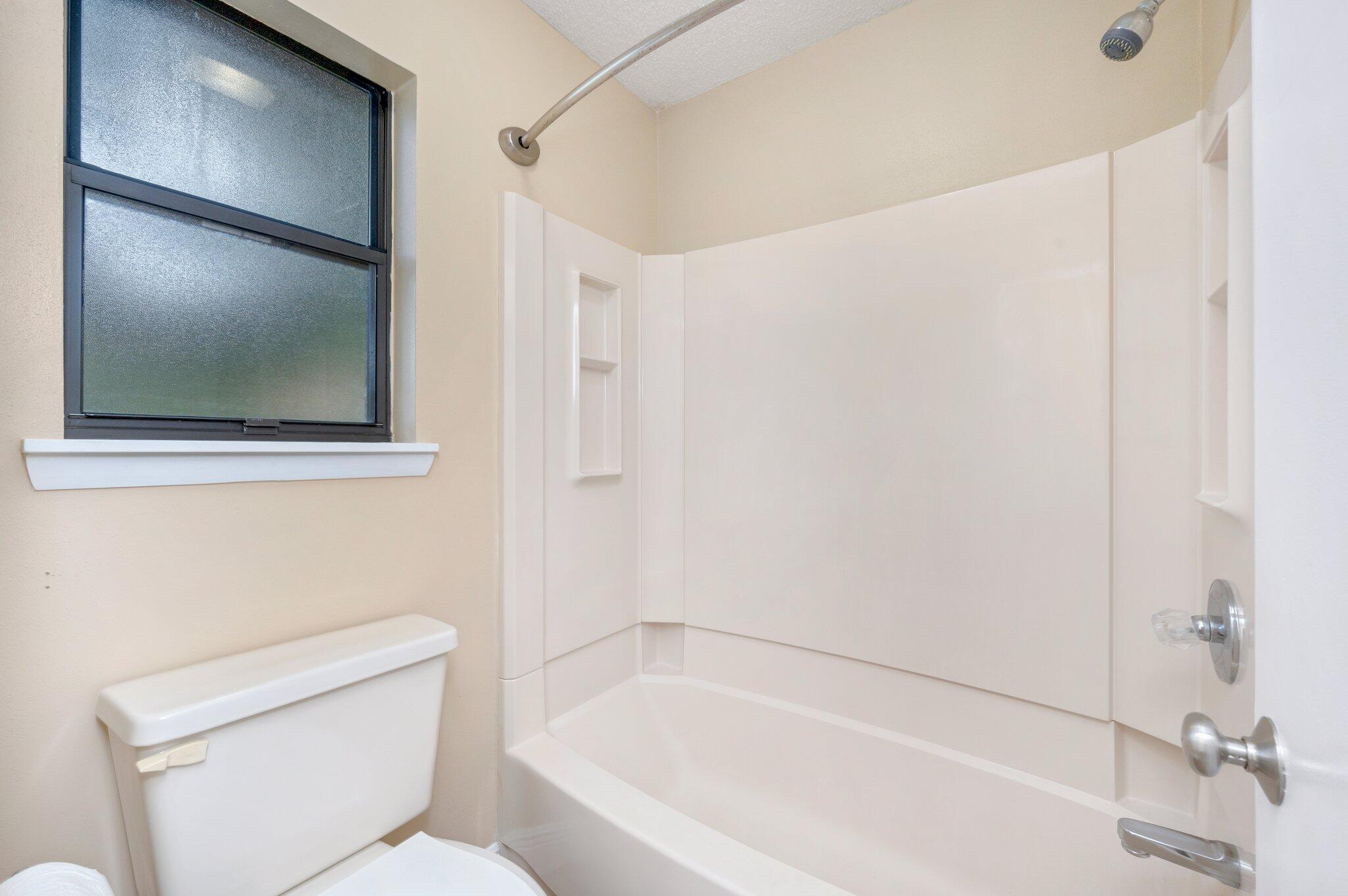 CEDAR RIDGE PH 8 - Residential Lease