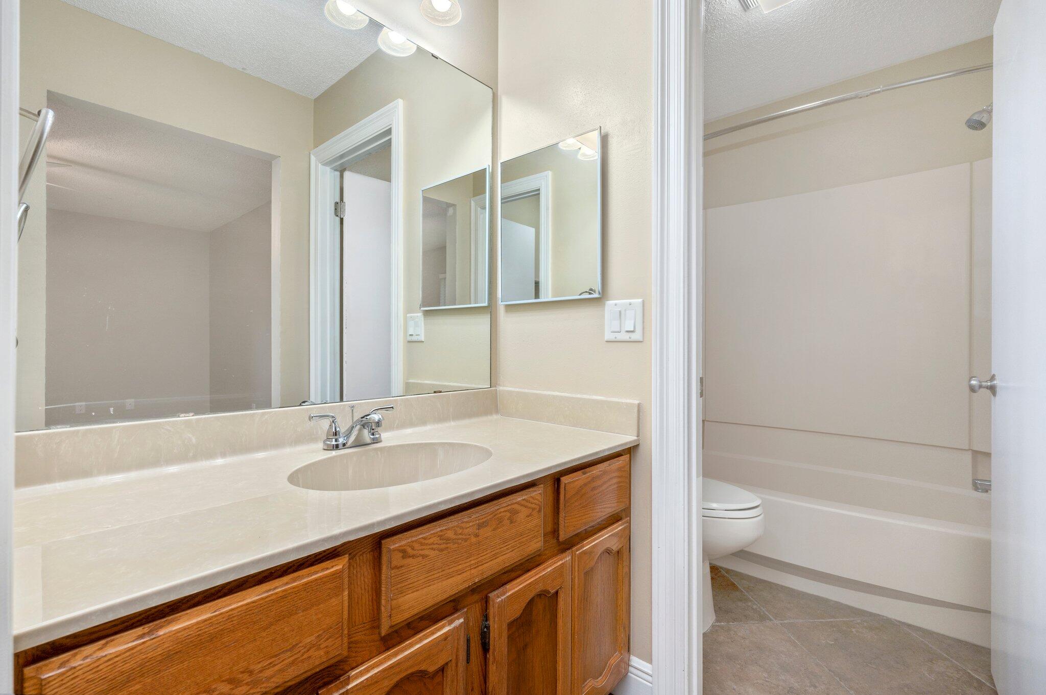 CEDAR RIDGE PH 8 - Residential Lease