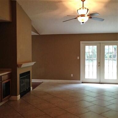 HOLLEY SHORES 1ST ADDN - Residential Lease