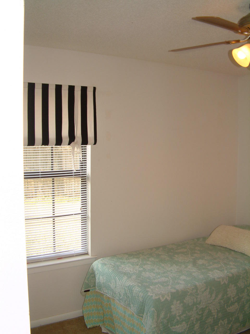 HIDDEN TRAILS PH 1 - Residential