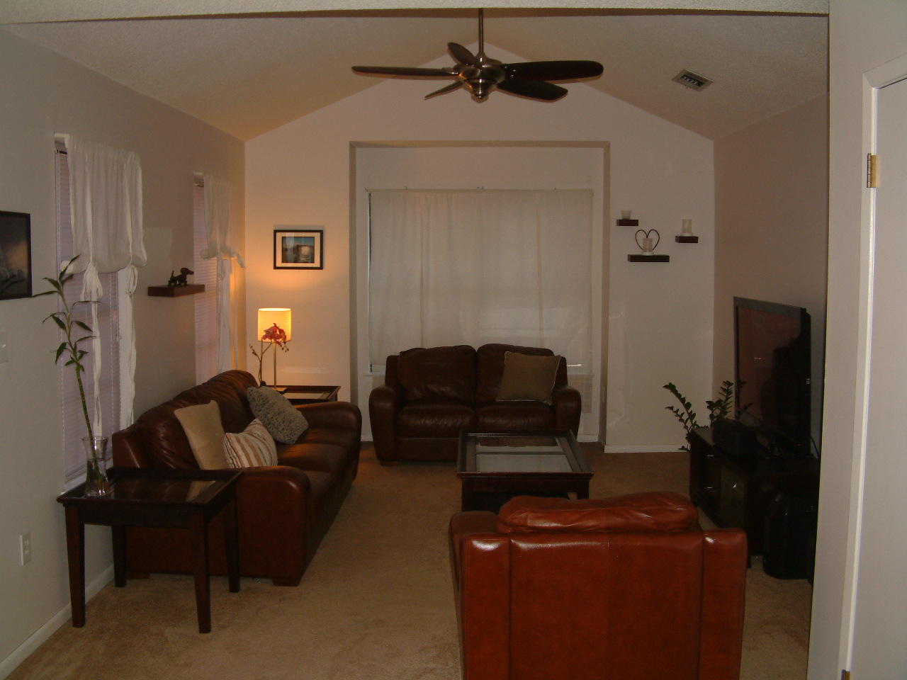 HIDDEN TRAILS PH 1 - Residential