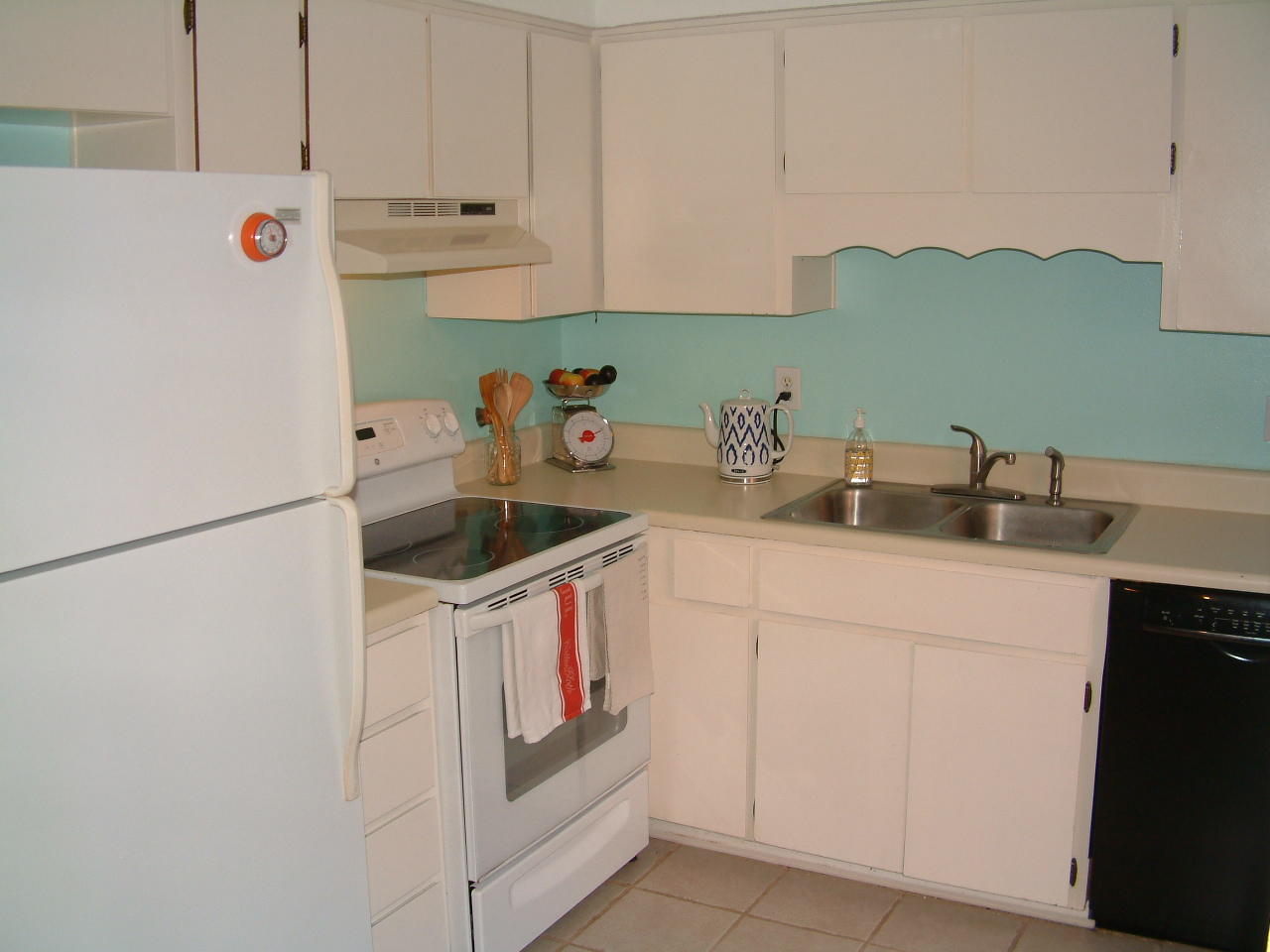 HIDDEN TRAILS PH 1 - Residential