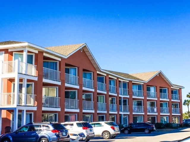 GULFVIEW 2 CONDO PH 1 - Residential