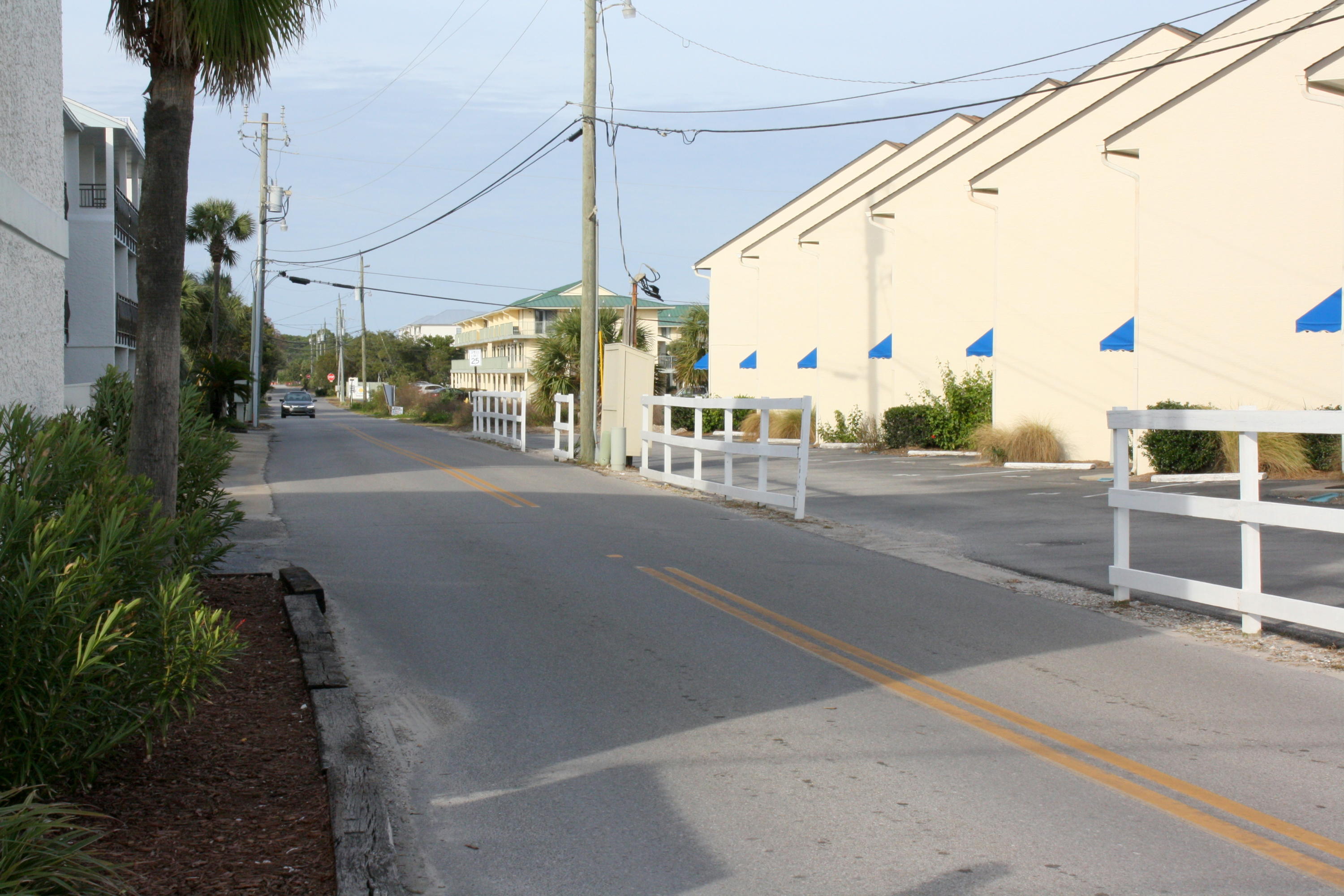 SANDPRINTS CONDO - Residential