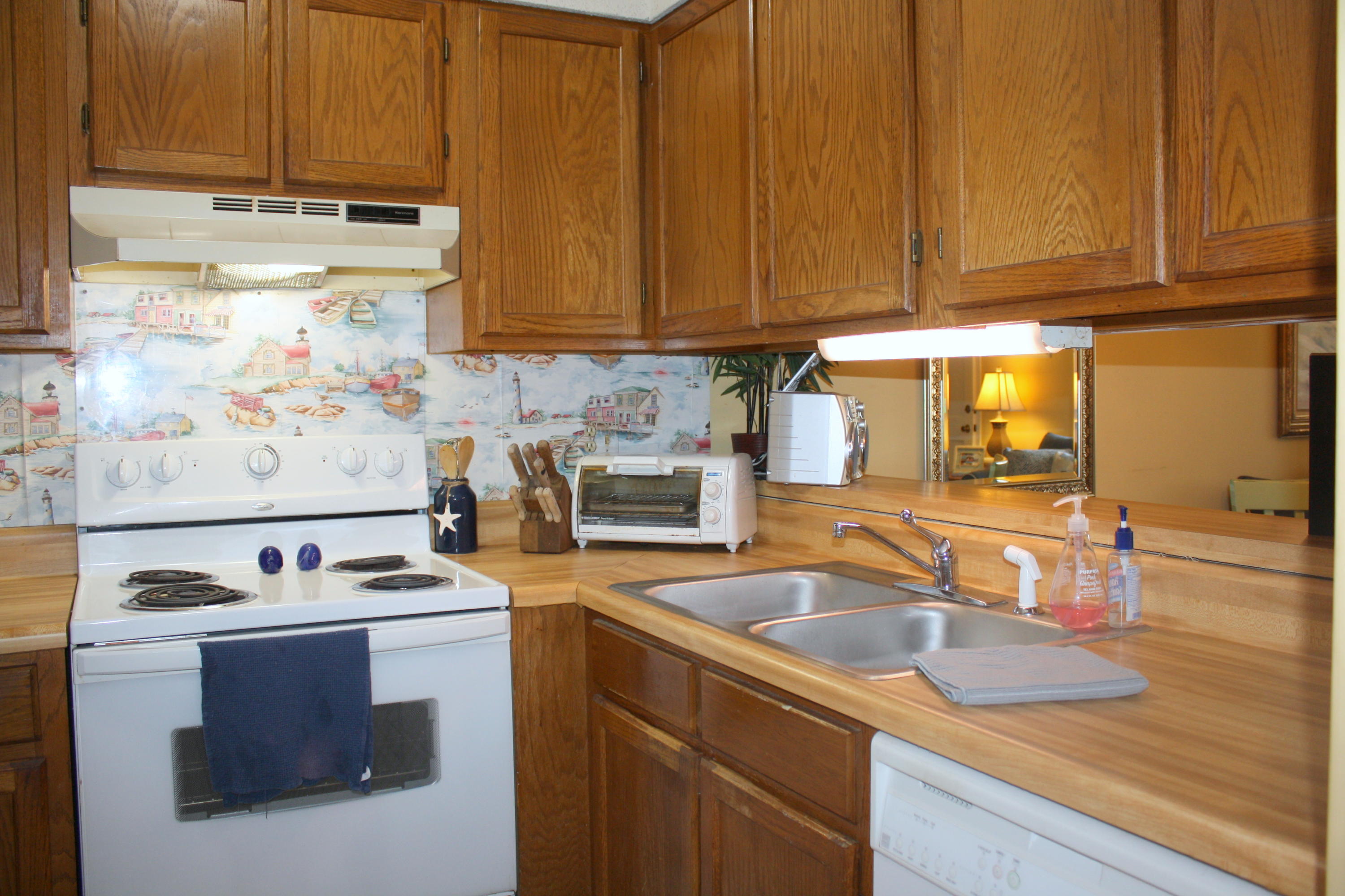 SANDPRINTS CONDO - Residential