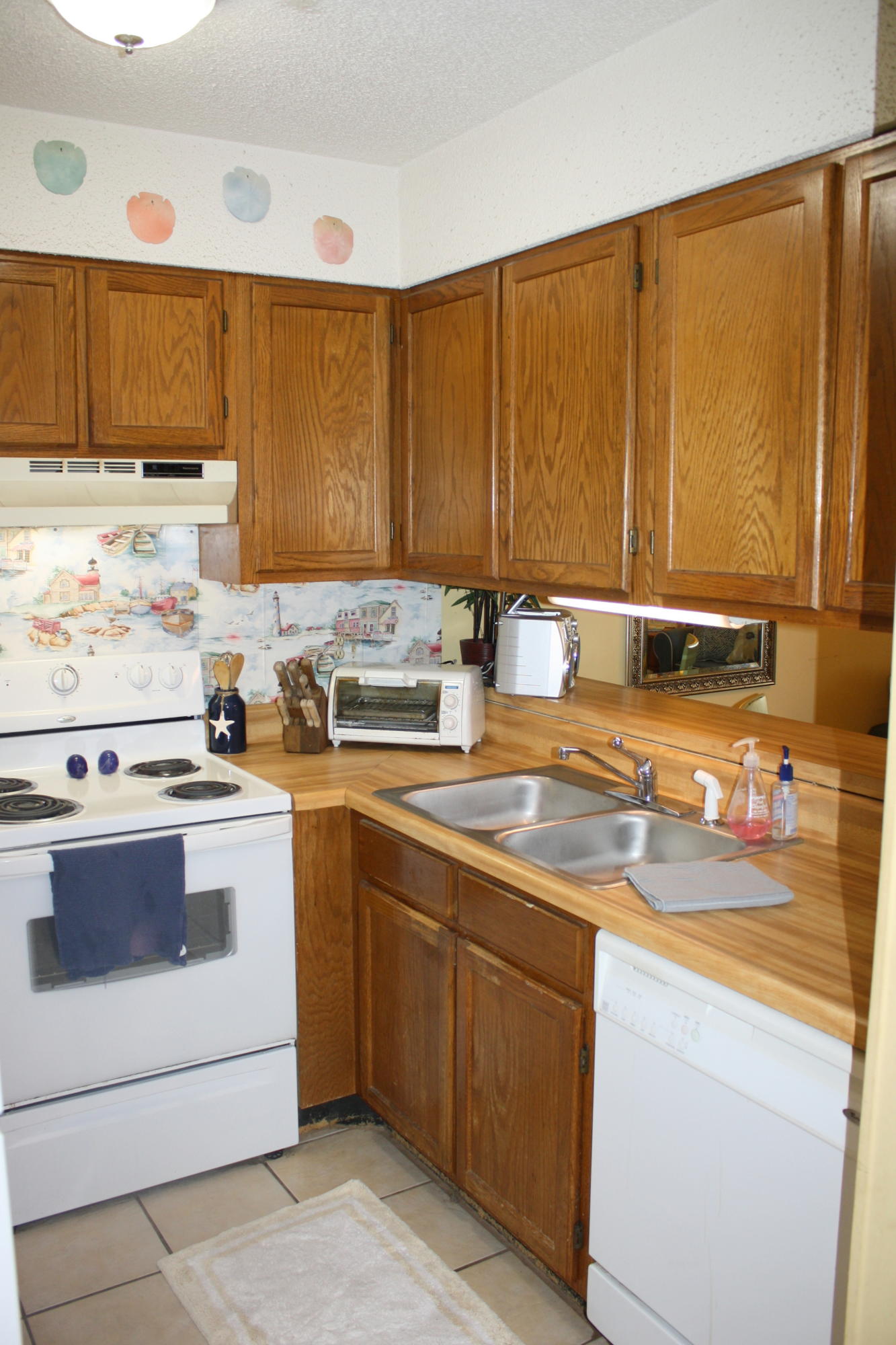 SANDPRINTS CONDO - Residential