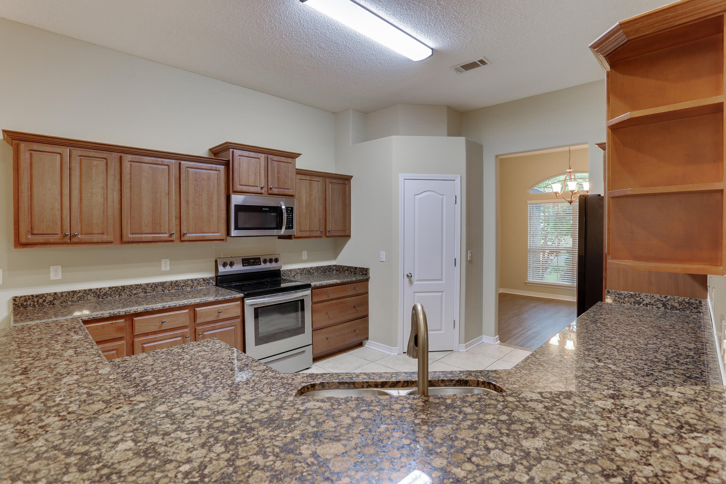 BROOKE ESTATES PH II - Residential