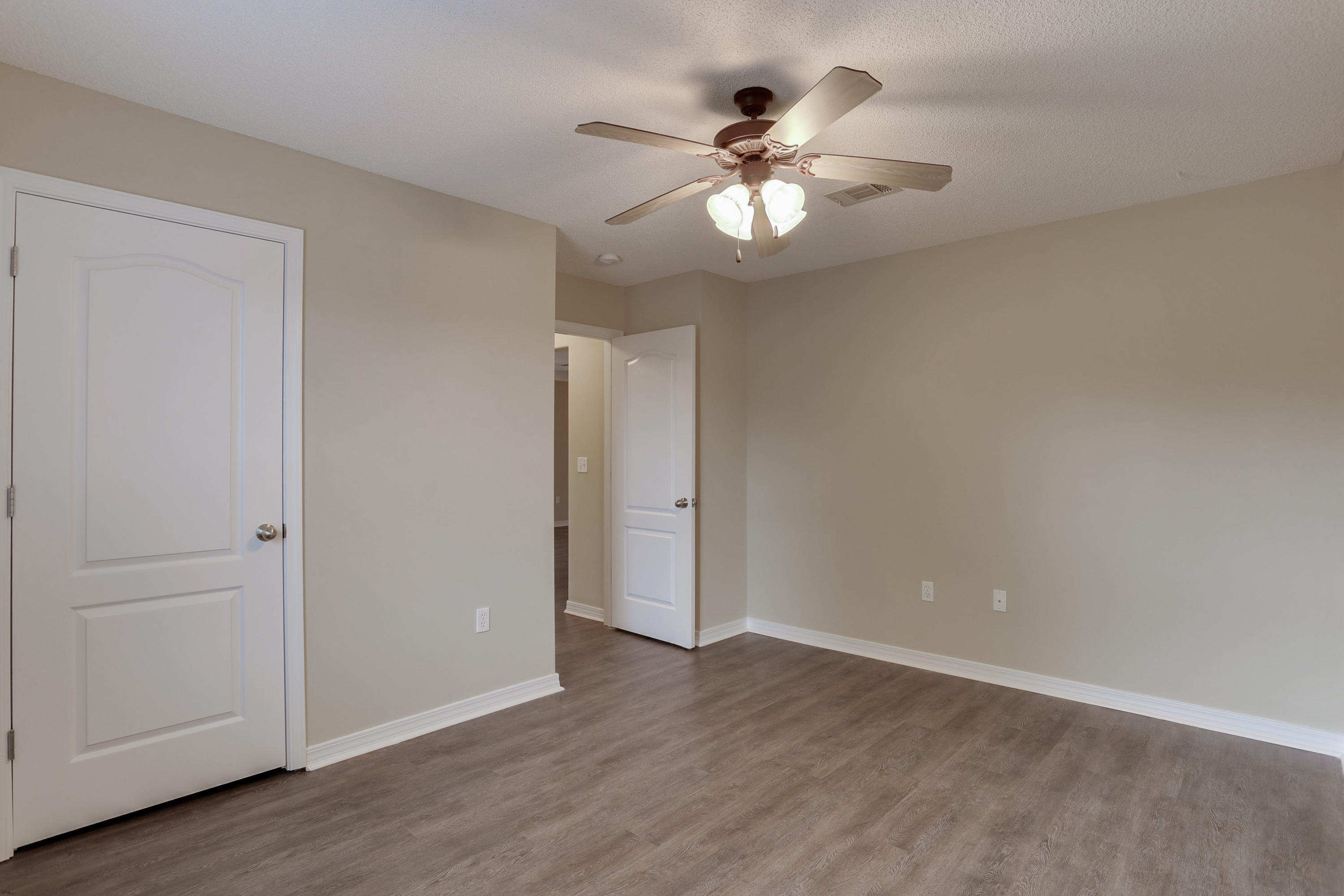 BROOKE ESTATES PH II - Residential